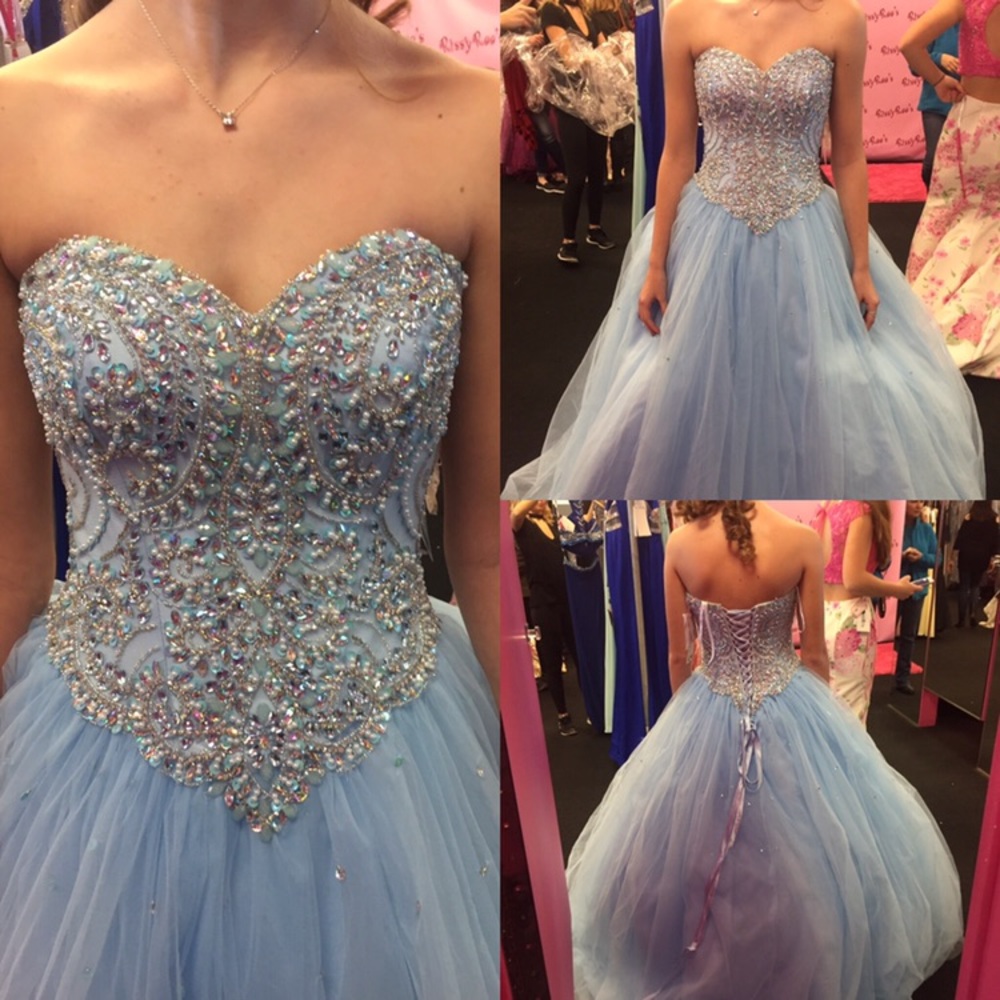 Prom dress